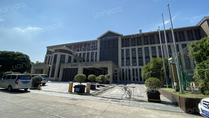 康虹花园外景图