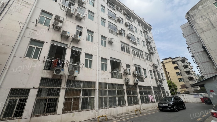 黄州妇女儿童医院宿舍外景图