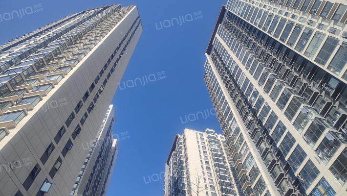 京江金翠外景图