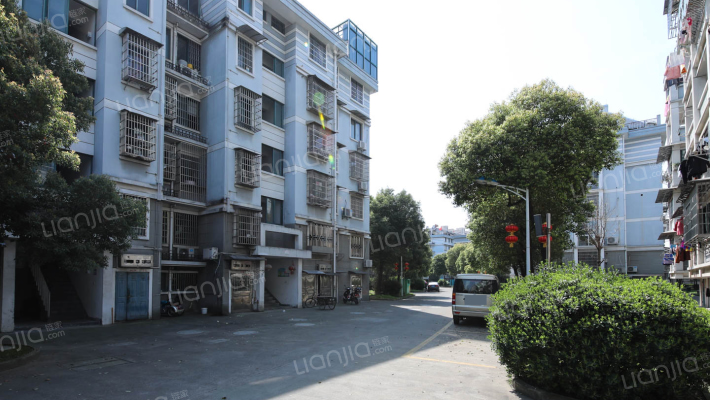 西湖新村渡船坊外景图