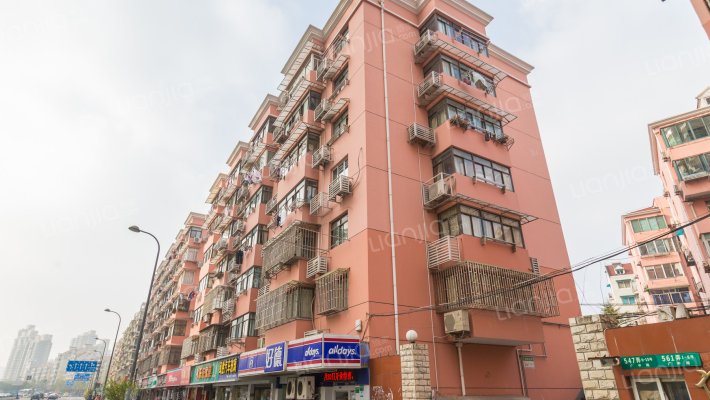 广中小区外景图