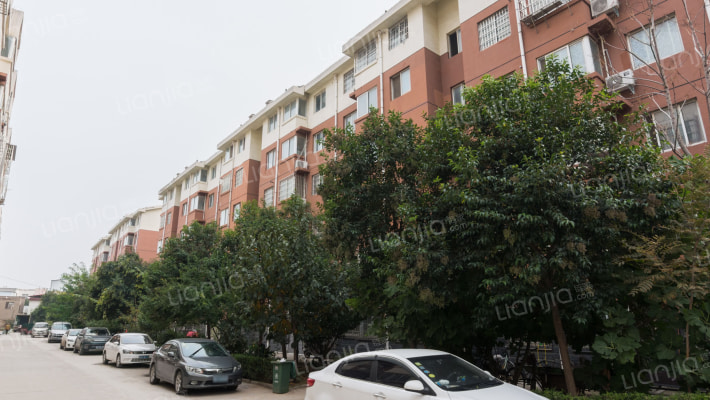 夷山郦城外景图