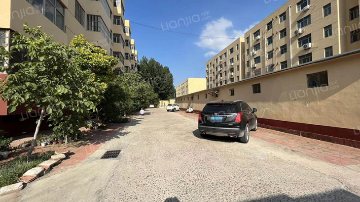 地税局宿舍外景图