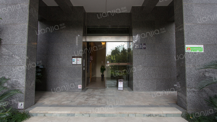 玲珑湾花园四区外景图