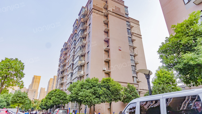 南湖康泰花园外景图