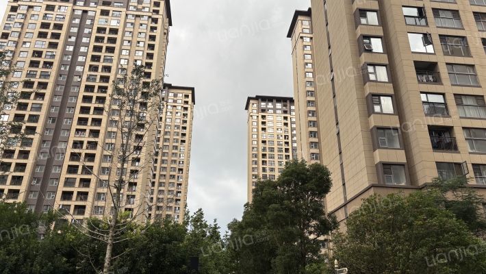 中骏云谷小镇外景图