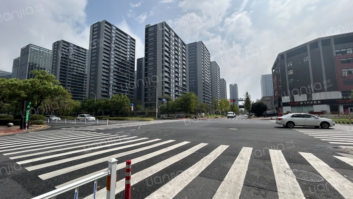 绿城华润晓月映翠外景图