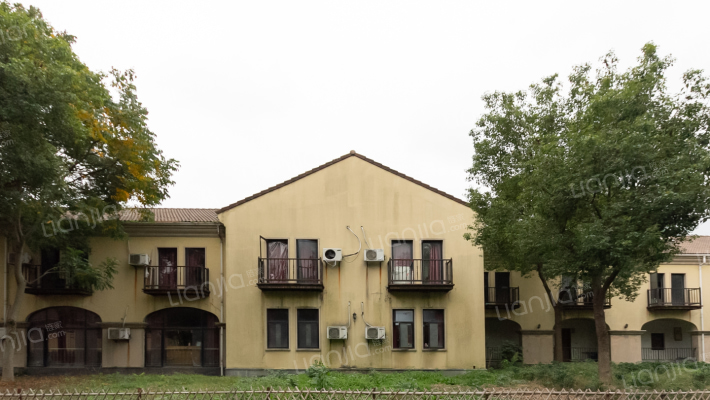 康郡颂恩谷外景图