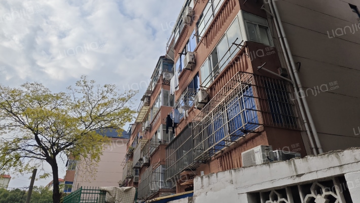 清扬新村教育宿舍外景图