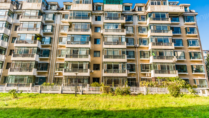 大众新城外景图