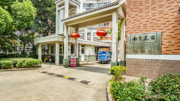 南秀花园外景图