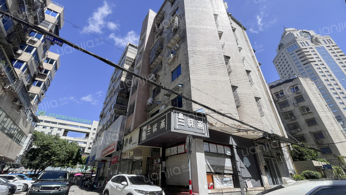 康宏大厦外景图