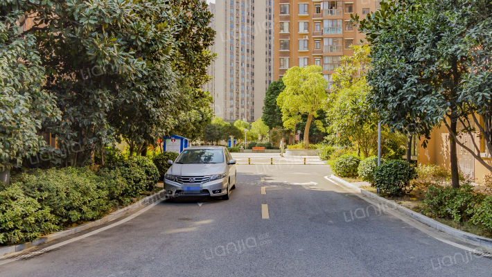 江城国际外景图