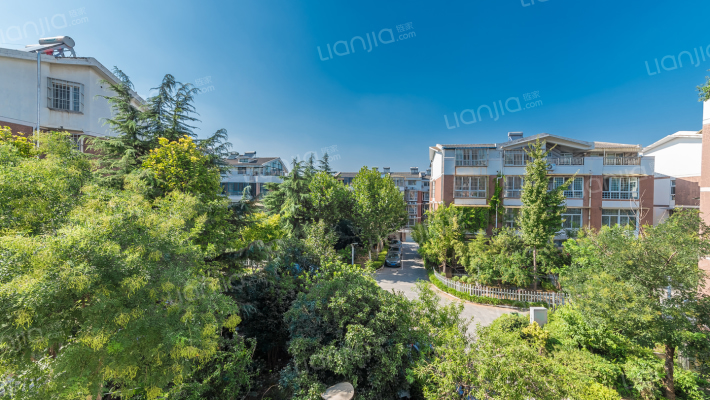 逸山花园外景图