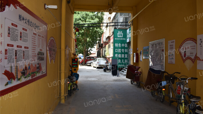 钢丝厂宿舍外景图