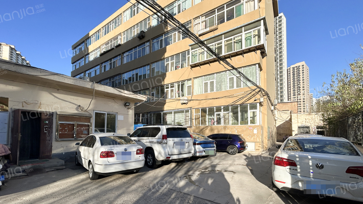 塑料公司宿舍外景图