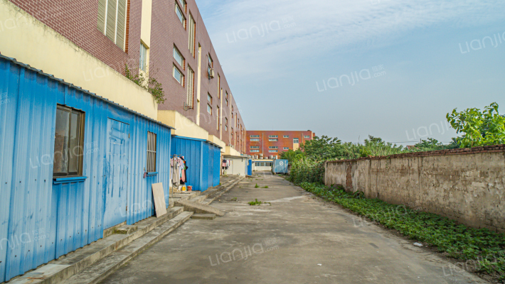 天通商贸综合楼外景图