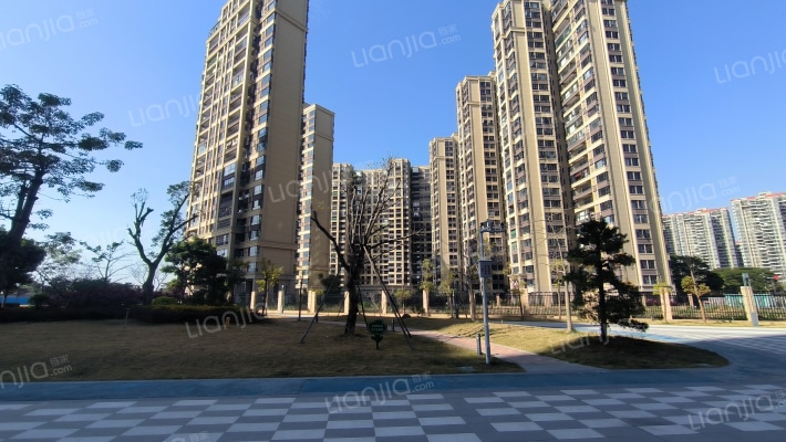 龙熙花园外景图