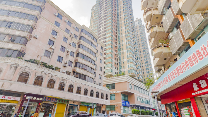 曦龙大厦外景图