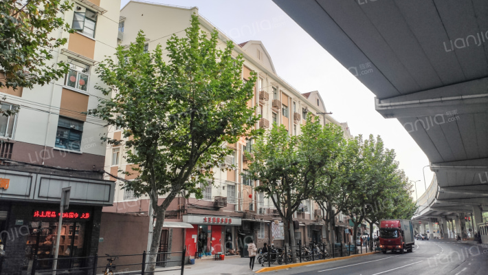 中山北一路270号外景图