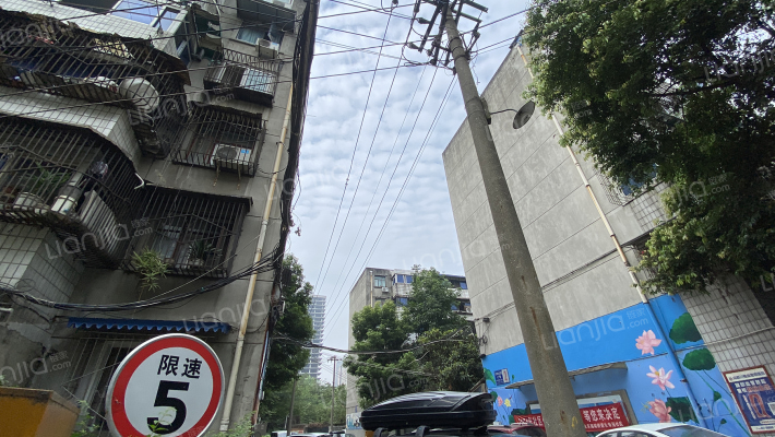 火车南站东路17号外景图