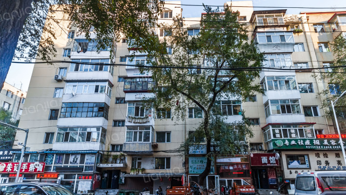 哈尔滨洁净街房价怎么样?