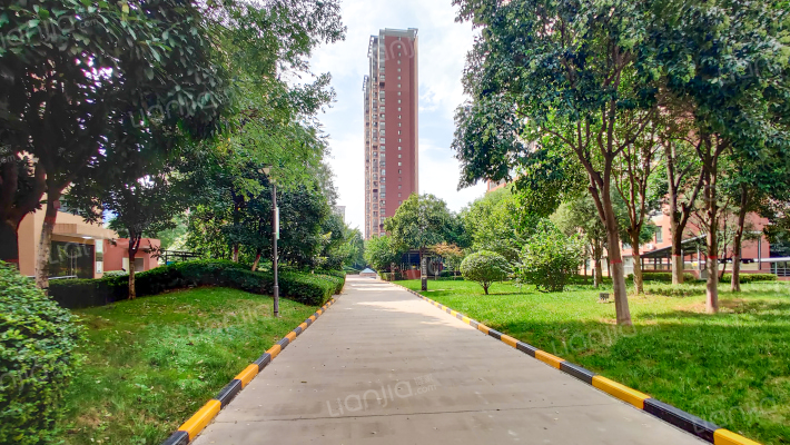 高科绿水东城一期外景图