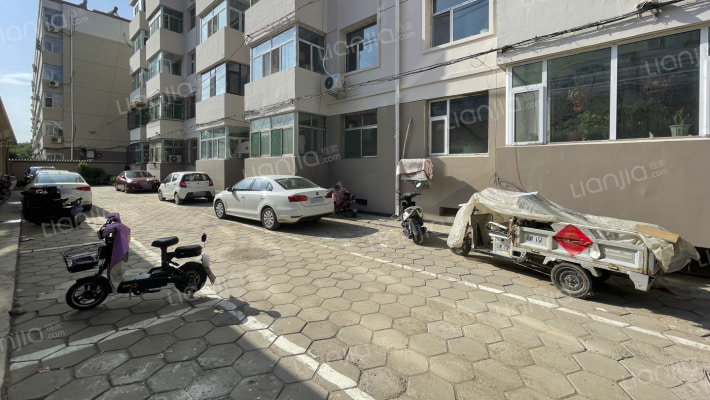 财政局宿舍外景图