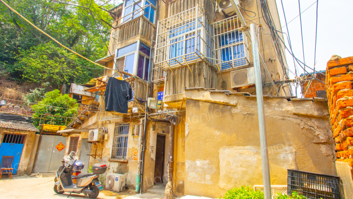 阳彭山村外景图