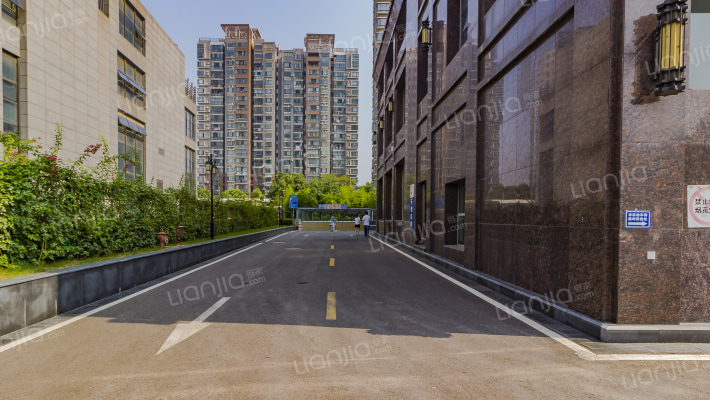 南京天恒大厦房价怎么样?