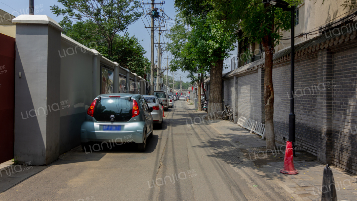 交道口北三条外景图