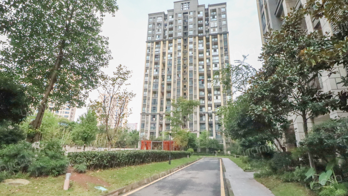 晋愉盛世融城D区外景图