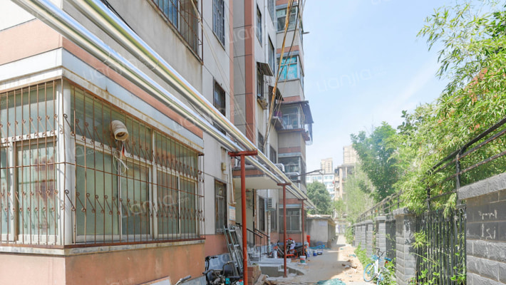 文化宫路102号外景图