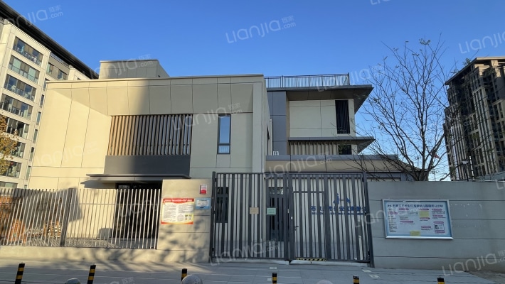 冀中江南外景图