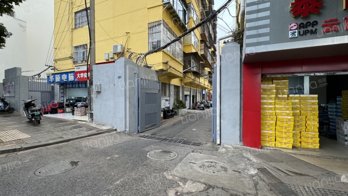 一二一大街55号外景图