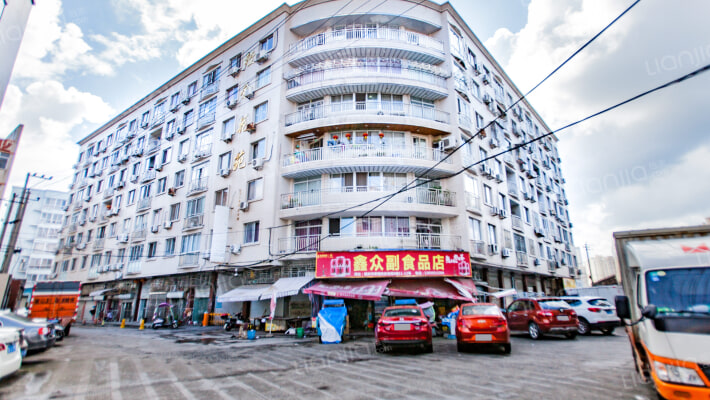 经余花苑外景图