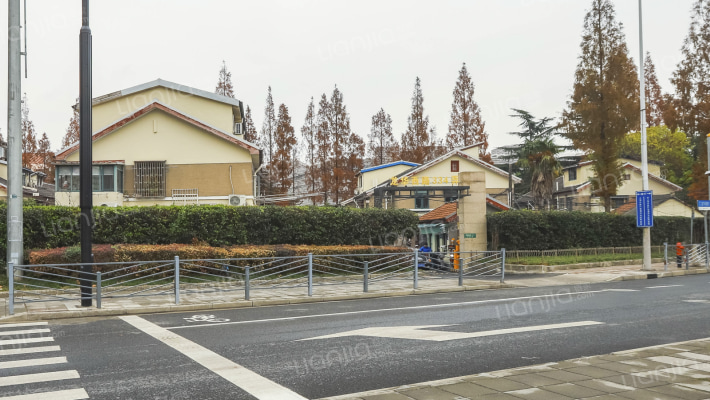 龙华西路334弄外景图