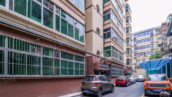 青年路173号外景图