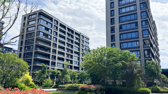 宝能凤林府外景图