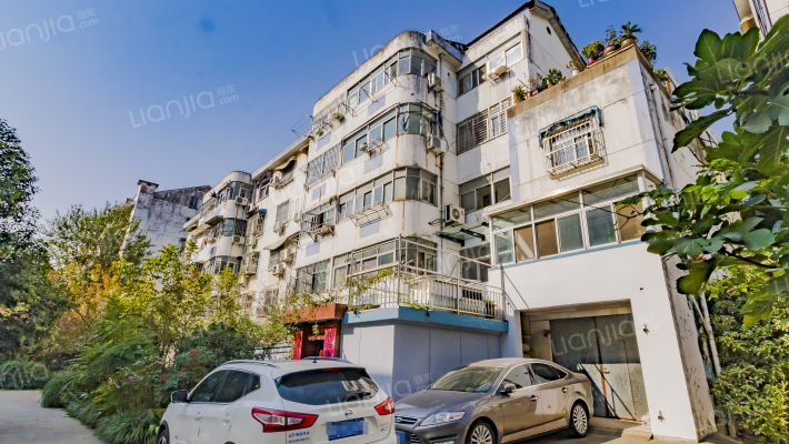 东大院一区外景图