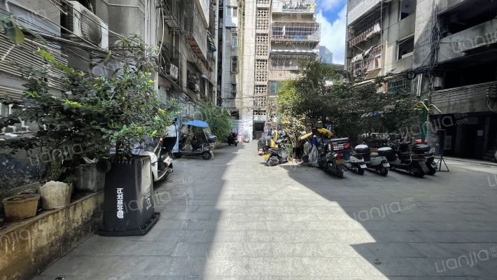 飞山街21号外景图