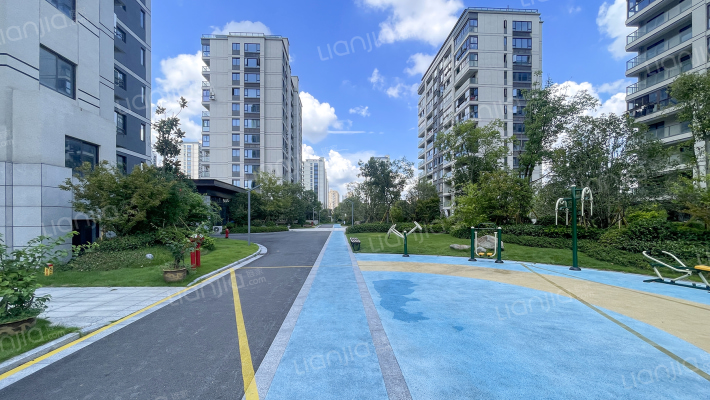 金宸华庭外景图