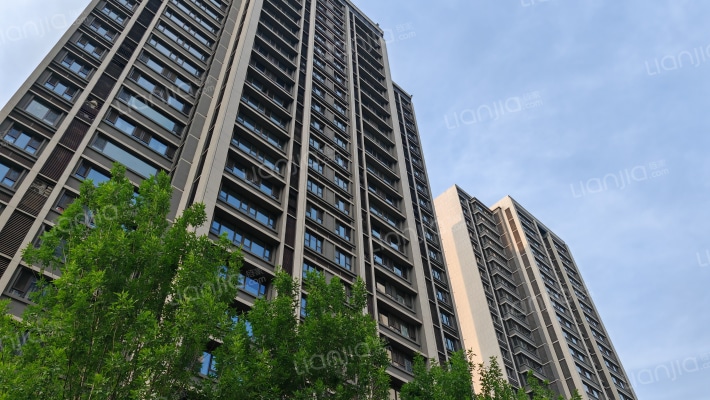 融创·都会星宸外景图