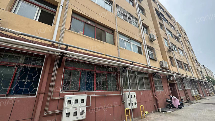 投资公司外景图