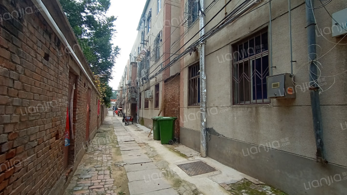 财政局家属院外景图