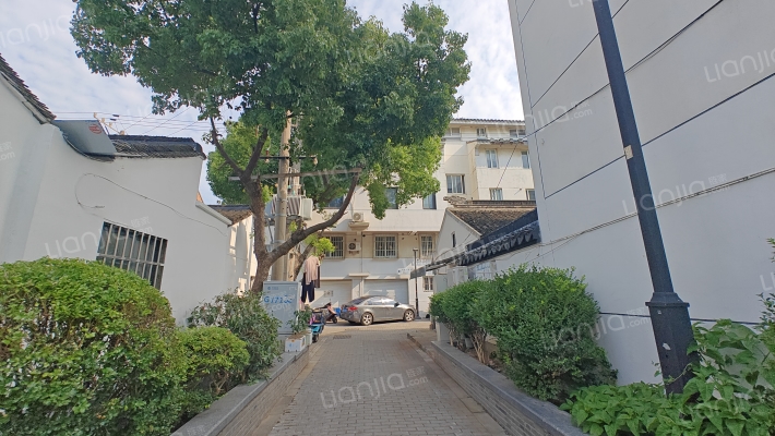 前庙巷散盘外景图