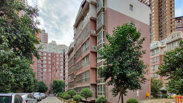 山水秦唐外景图