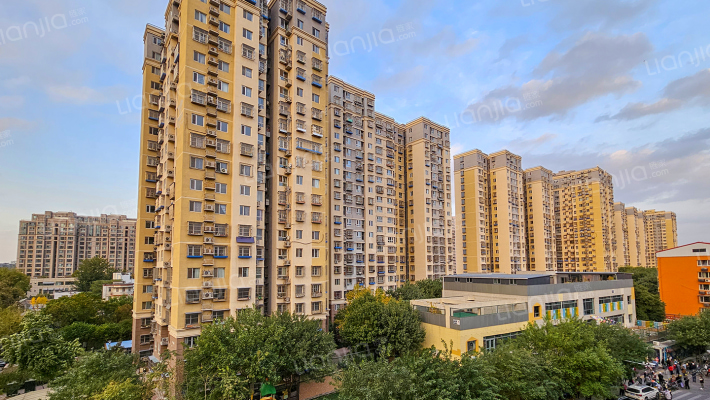 百荣嘉园外景图