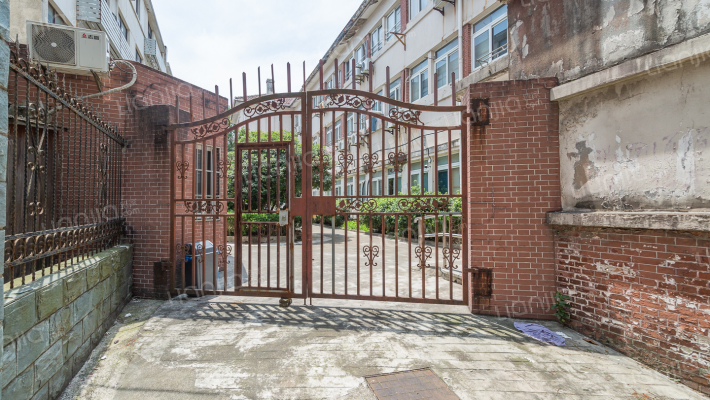 杨树浦路3061弄外景图