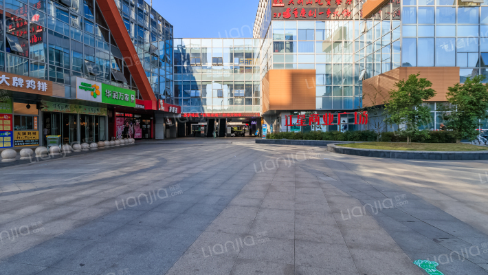 江星商业广场外景图